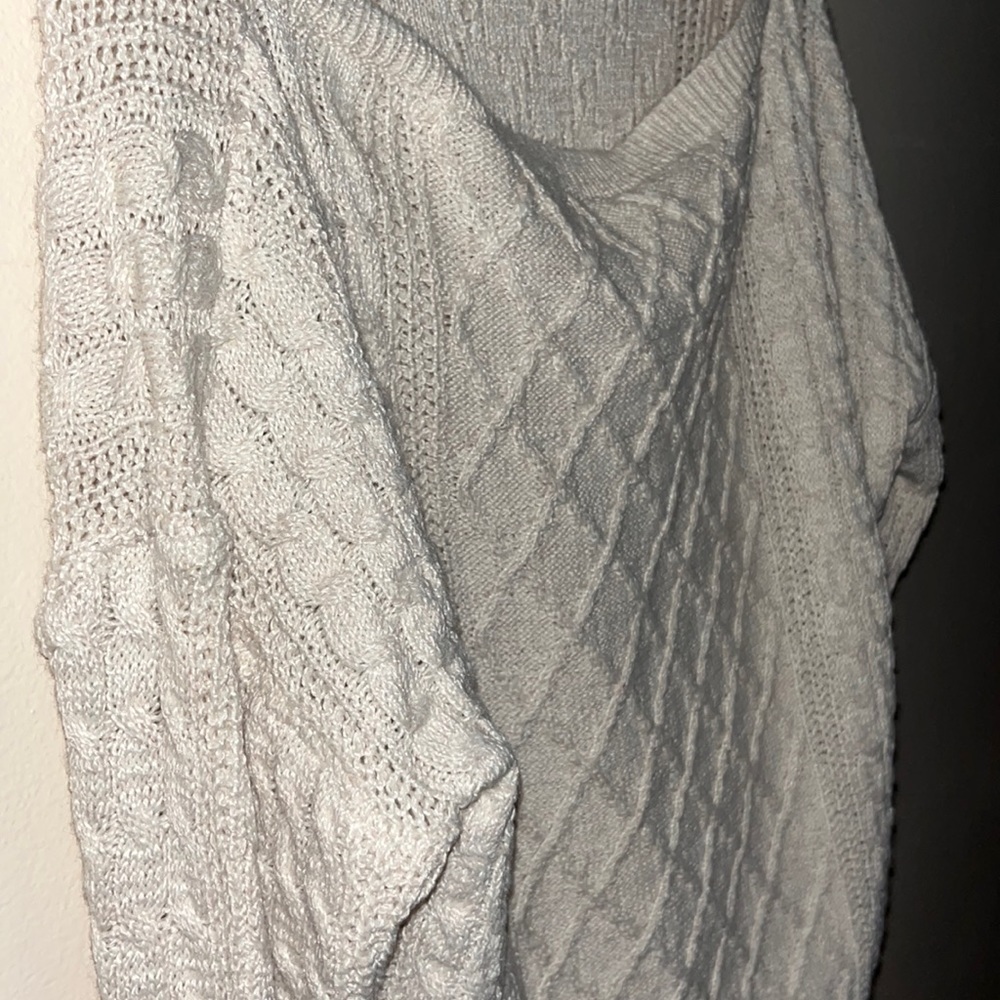 Crème sweater
